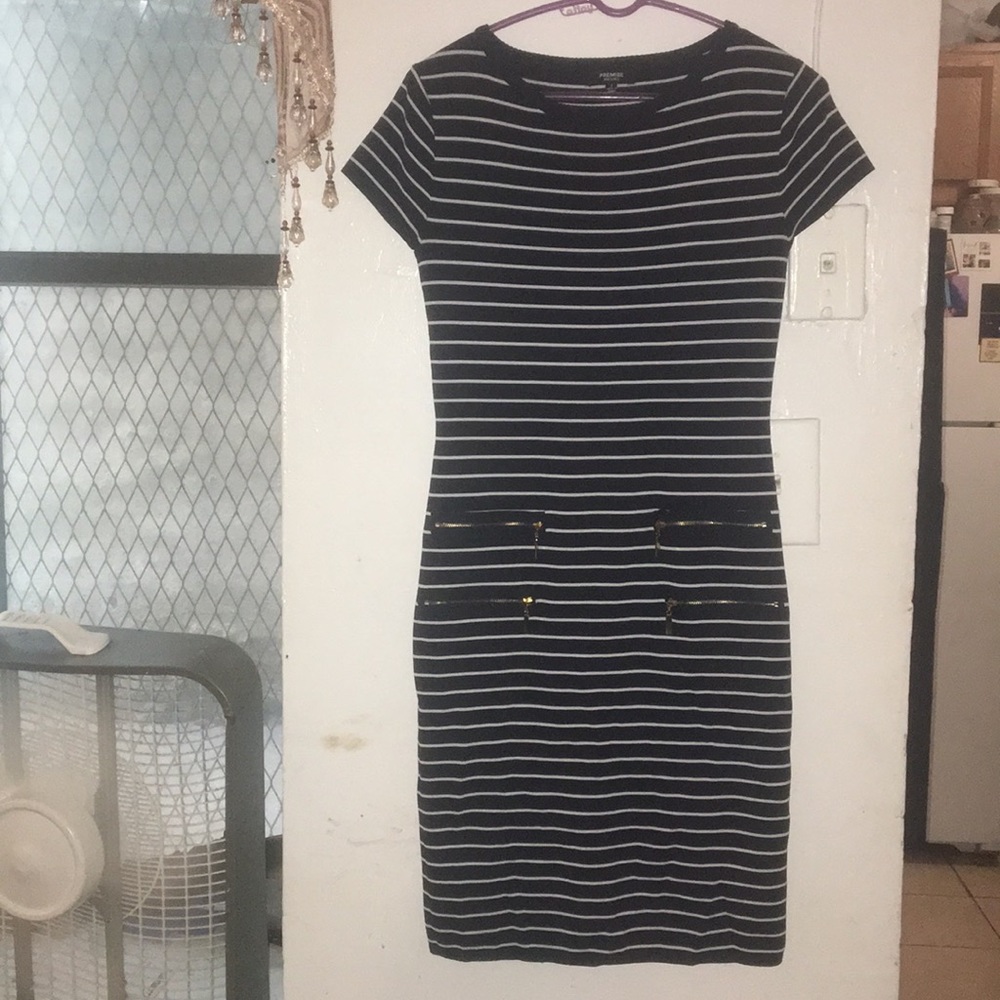 Premise dresses size small